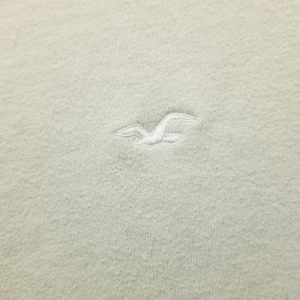 Hollister Cozy Top Bundle - Picture 7 of 10